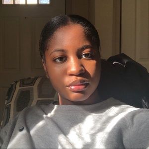 Meet your Posher, Desci-ann